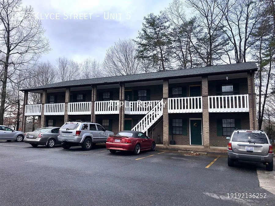 1025 Klyce Street - Unit 5-Available Now! — Photo 1