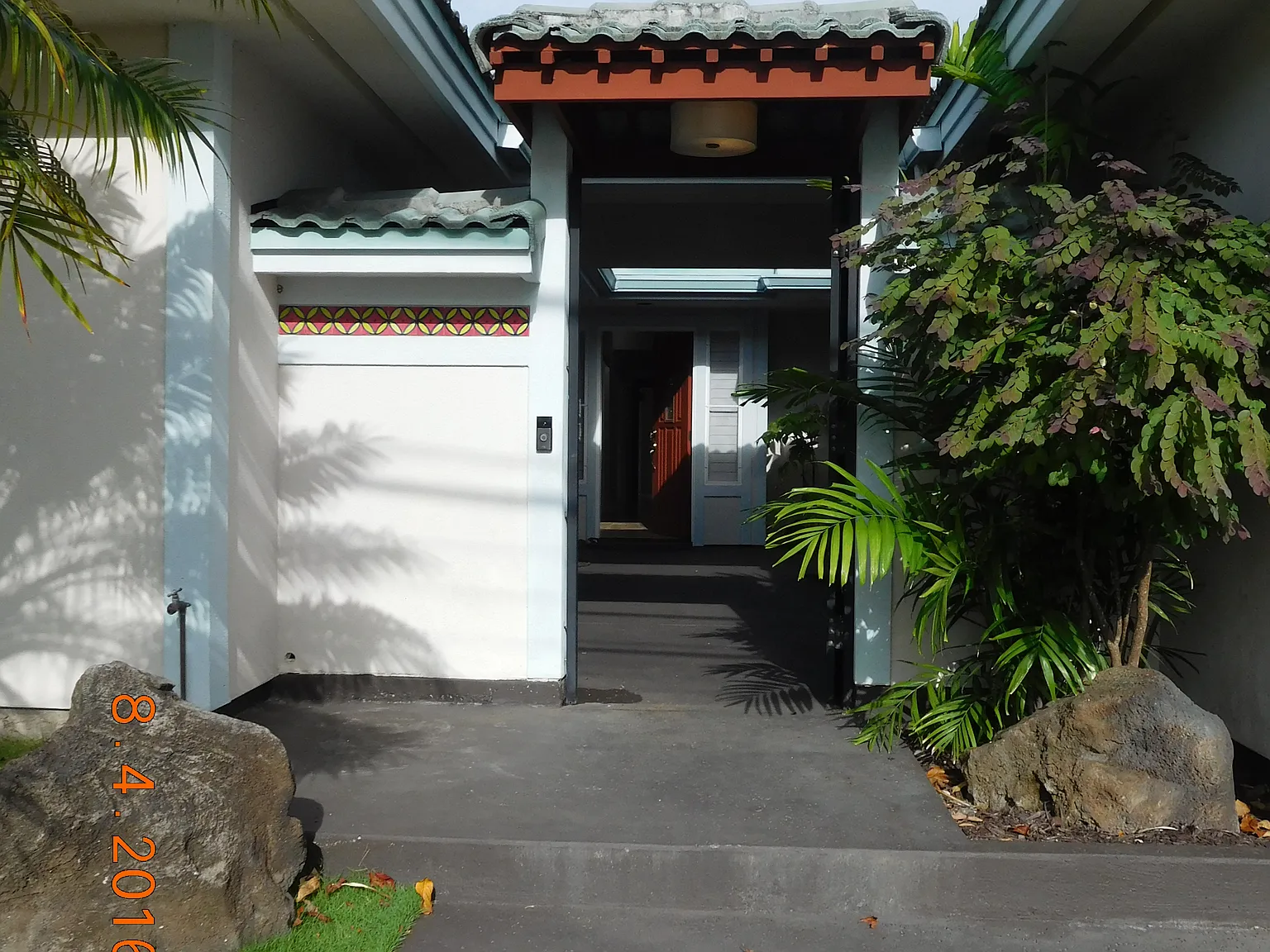 1 bed, 1.5 bath, 1300 sqft, $3,200 — Photo 3