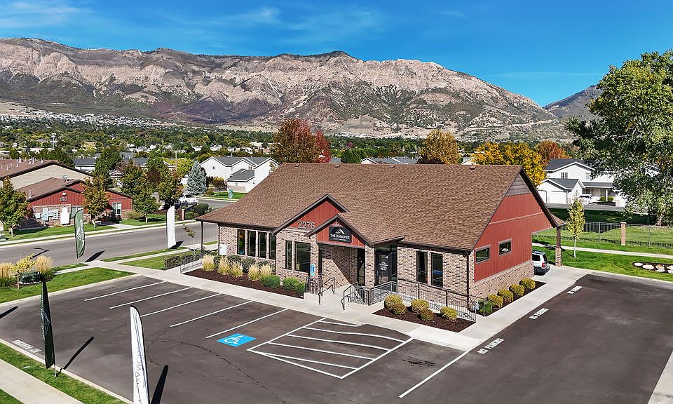1st image of 200 E 2300 N #1B-1Ba-829Sqft