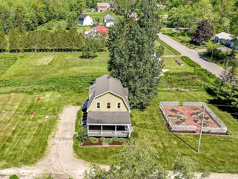 7 Landry Ln — Photo 18