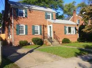 2604 N George Mason Dr, Arlington, VA 22207