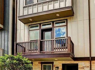 732 N Shepherd Dr, Houston, TX 77007