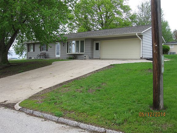 3rd image of 1323 N Skyridge Dr