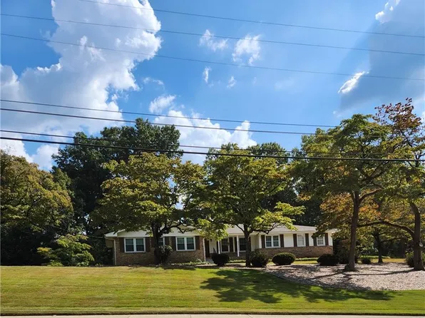 1554 Cooper Lake Rd SE, Smyrna, GA 30082