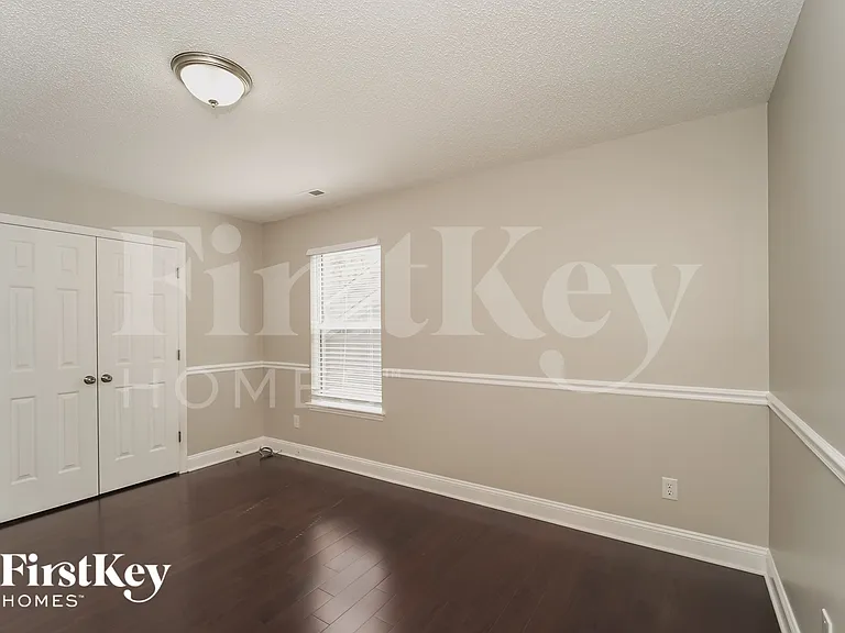 9319 Lake Spring Ave — Photo 13