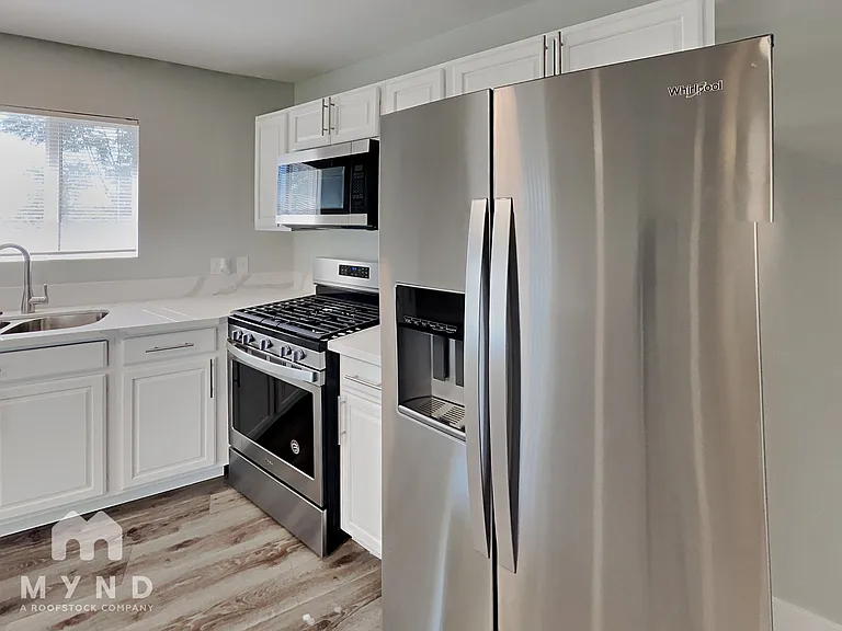 5494 Northridge Ln — Photo 7