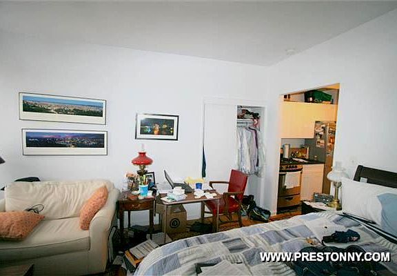 5th image of 117 Charles St APT 1A
