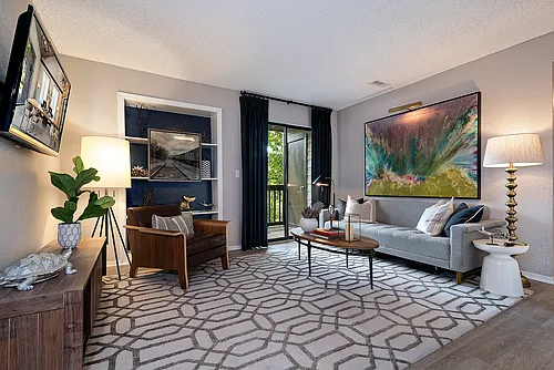 The Lakes Bellevue Photo 1