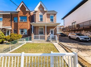 105 Lisgar St #C01, Toronto, ON M6J 3G4