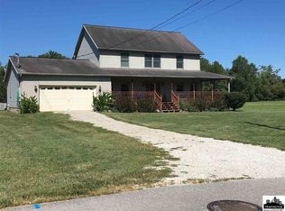 411 Georgia Ave, Milton, WV 25541