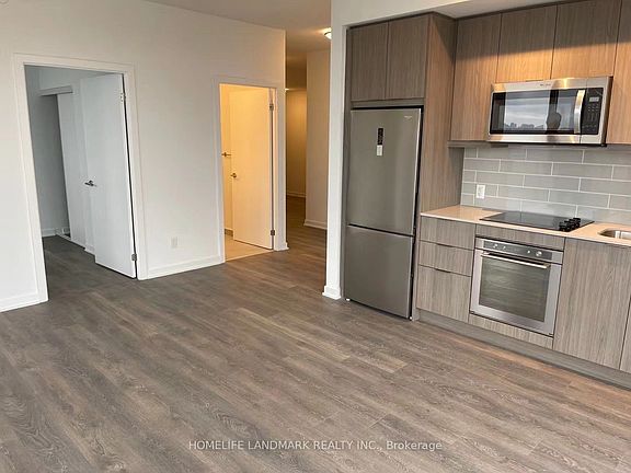 3rd image of 38 Forest Manor Rd #2207