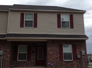 100 Padre Dr, Broussard, LA 70518