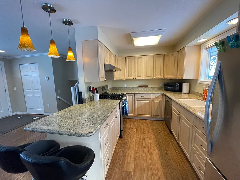 5200 Sharon St #2 — Photo 4