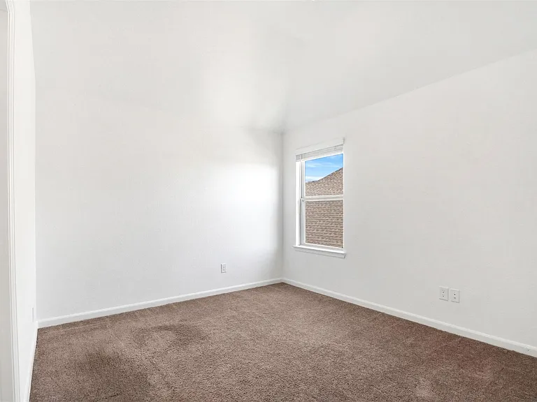 9626 Dancing Grass Dr — Photo 33