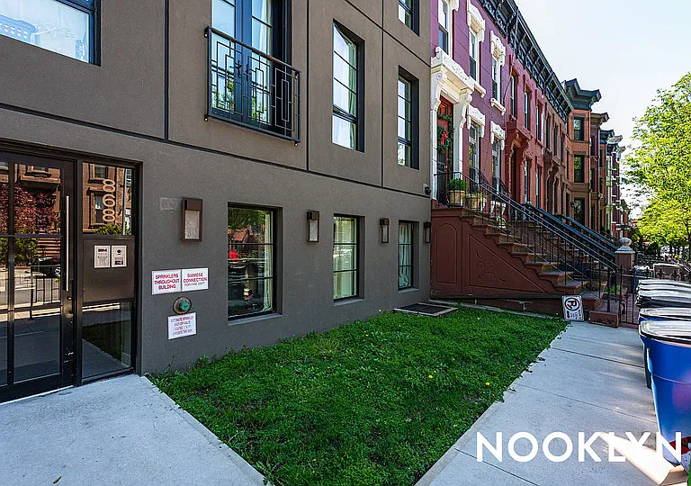 868 Lafayette Ave #2B — Photo 29
