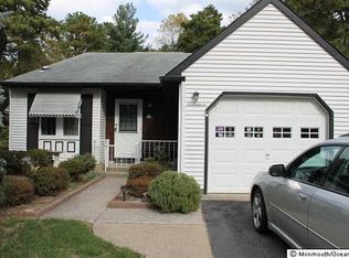 17 Milford Ave, Manchester Township, NJ 08759
