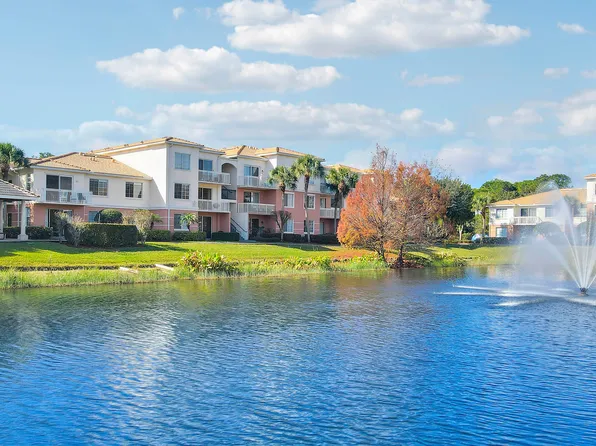 9212 Myrtlewood Cir W, Palm Beach Gardens, FL
