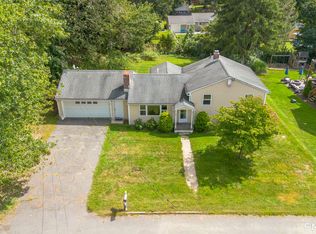82 Sande Avenue, Waterbury, CT 06710