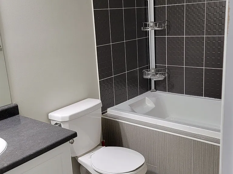 11 Valliere Dr — Photo 15