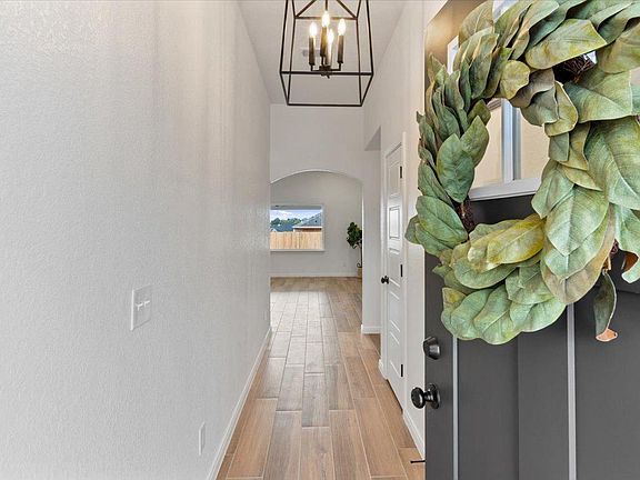 5th image of 6019 Catania Dr