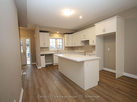 4th image of 397 Garrison Rd #15