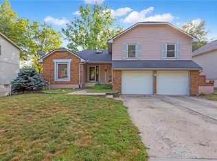 2113 NW 12th St, Blue Springs, MO 64015