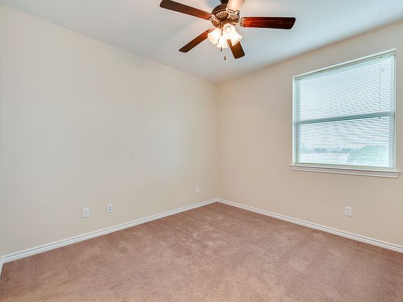 5th image of 1915 Dartmouth Dr E #222