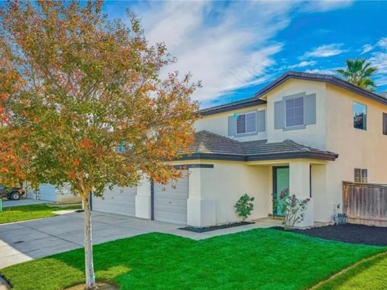 4425 Oak Tree Way — Photo 29
