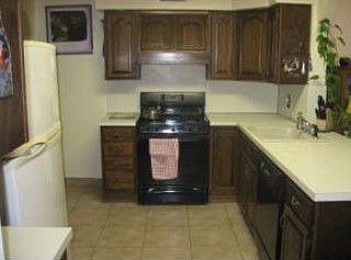 3rd image of 14 Kenneth Ct