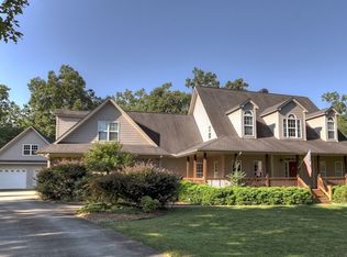 228 Longview Dr W, Blairsville, GA 30512