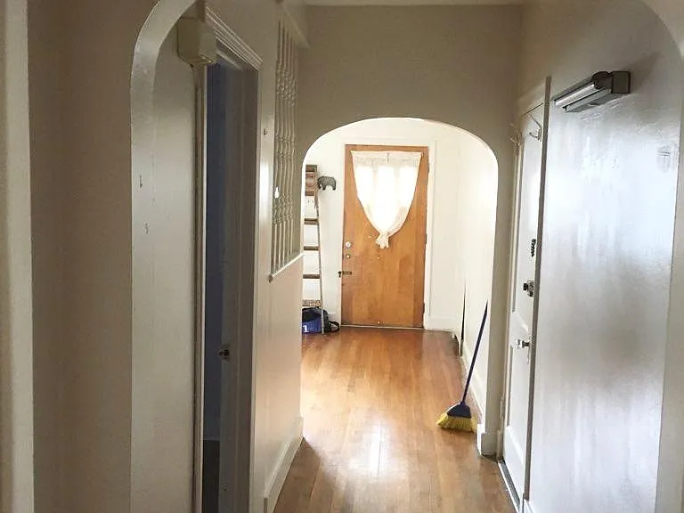 5808 Hobart St #1 — Photo 6