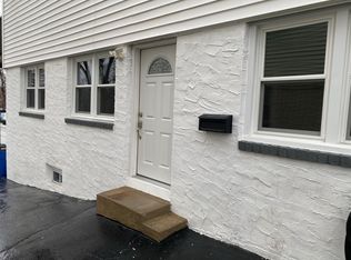 225 Hoover Rd #2, Yonkers, NY 10710