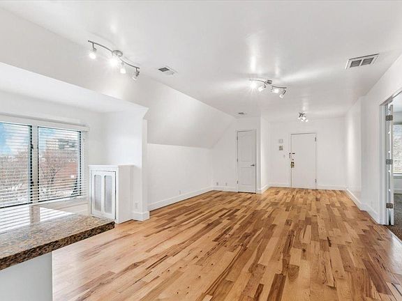 5th image of 475 E 9th Ave #3
