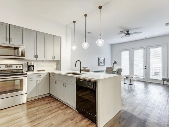 1508 Blodgett St #306, Houston, TX 77004