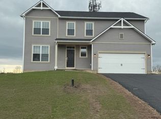 2690 Falling Star Way, Camillus, NY 13031