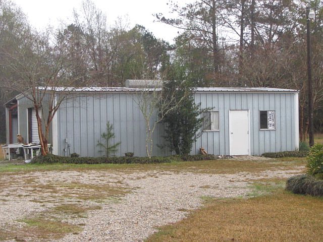 2nd image of 60 Richardson Rd