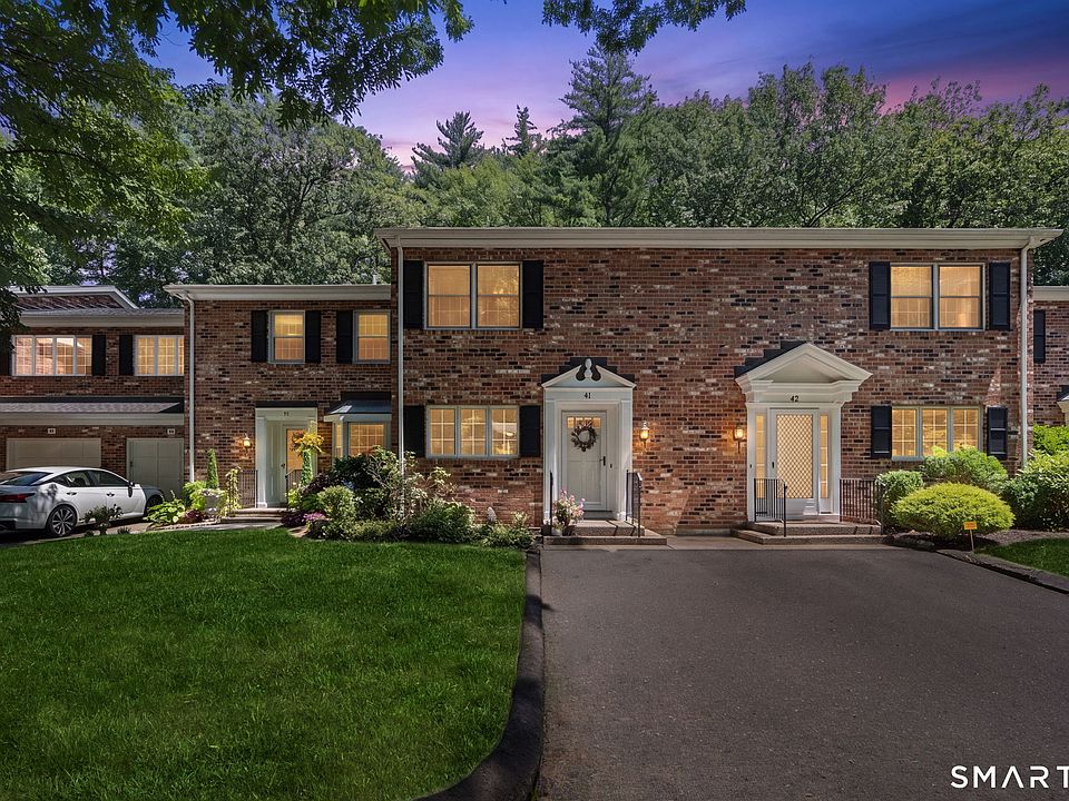 1st image of 41 Tunxis Village #41