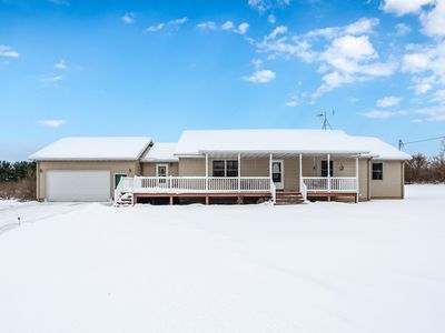 34680 County Road 215, Bangor, MI, 49013