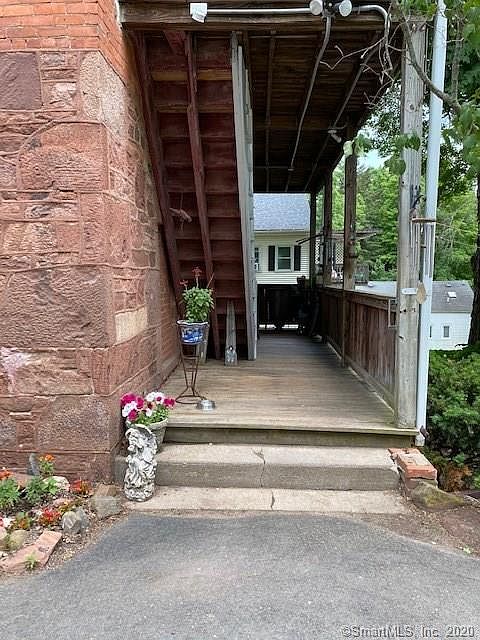 1st image of 27 Elm St Unit 3