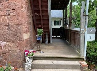 27 Elm St UNIT 3, Tariffville, CT 06081