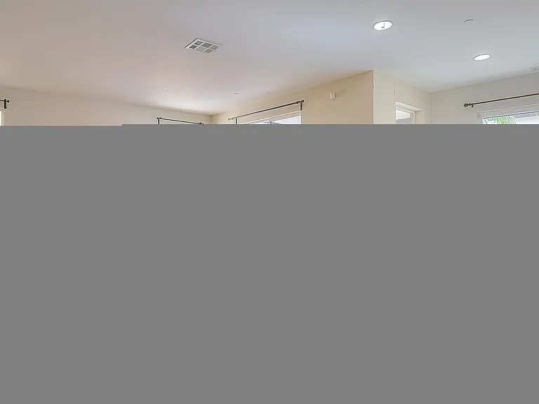 34212 Woodmont #1 — Photo 13