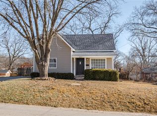 447 Sheidley Ave, Bonner Springs, KS 66012