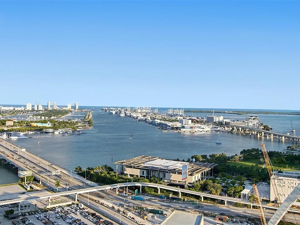 1400 Biscayne Blvd #2902