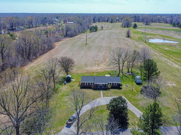 5665 Shar Cal Rd, Calvert City, KY 42029