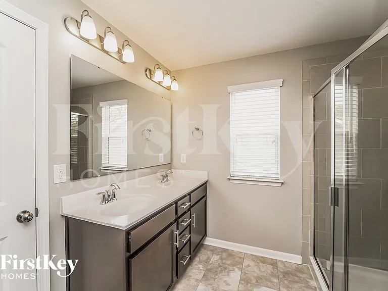 4011 Huntley Glen Dr — Photo 10