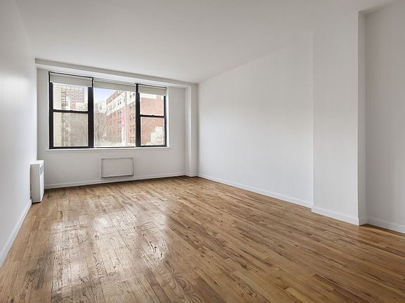 4th image of 279 W 117th St APT 5N