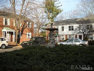 2nd image of 101 Carpenter Ave APT E11