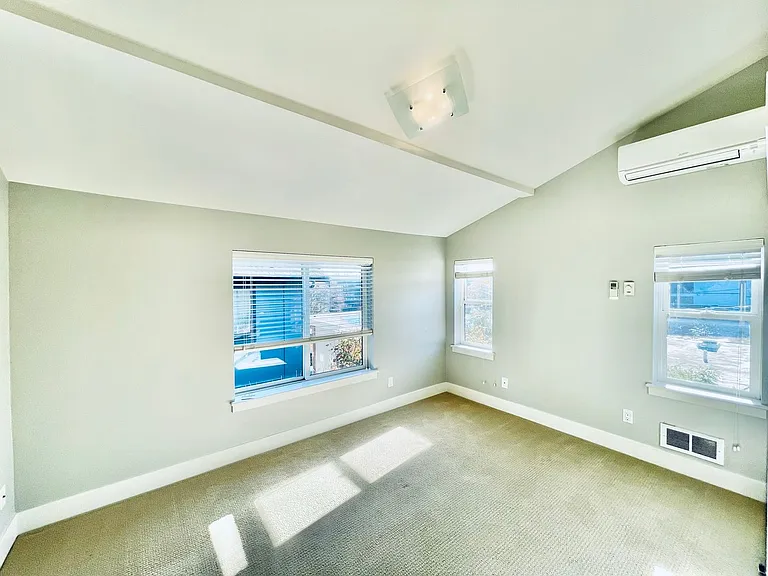1017 N 39th St #A — Photo 17