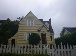 1919 47th Ave SW, Seattle, WA 98116