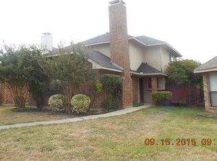 2010 Greenview Dr, Carrollton, TX 75010
